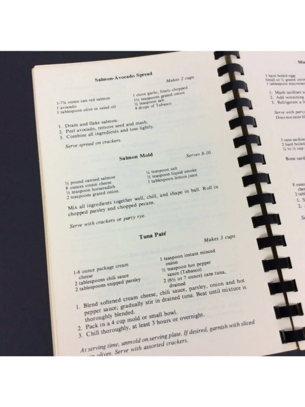 Vintage In The Beginning Hors Doeuvres Cookbook Rockdale Temple Sisterhood 1975